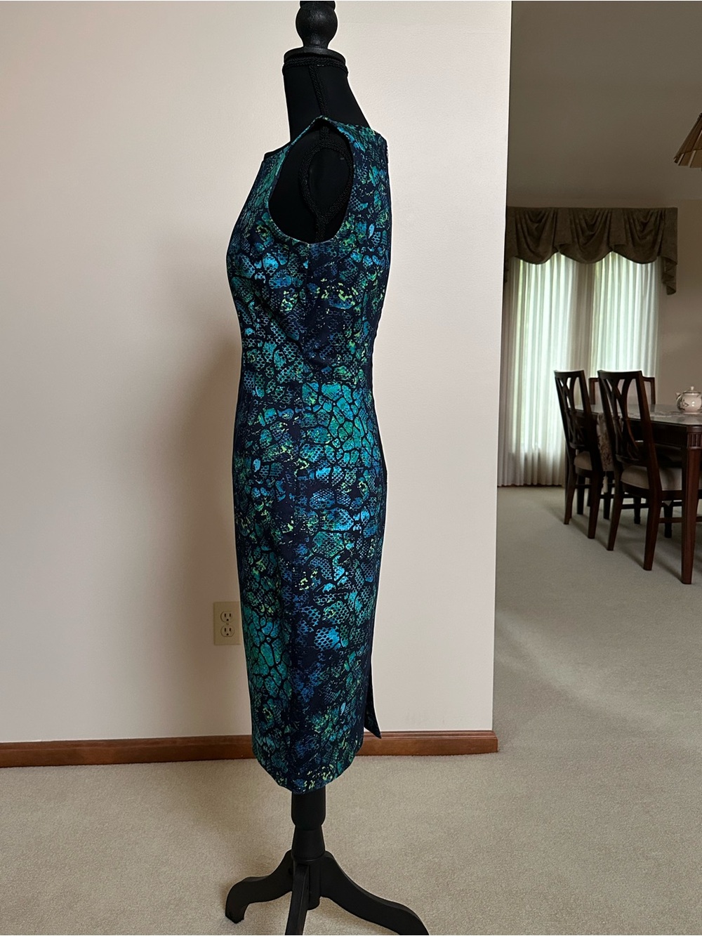 Tahari Teal and Navy Printed Sheath Dress - Picture 9 of 12